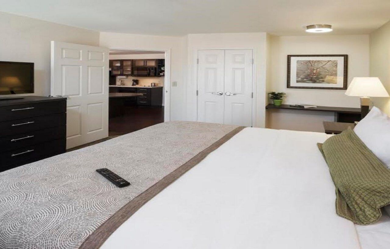 Sonesta Simply Suites Chicago Уокиган Екстериор снимка